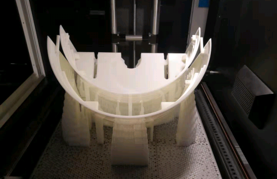為什么要選擇SLA 3D打印機(jī)？使用SLA 3D打印機(jī)的好處有哪些？